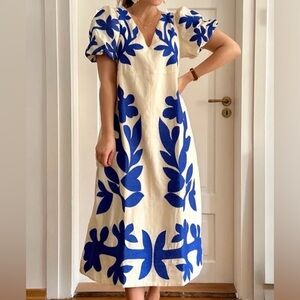 Sézane dress New without tags size 40 Osiris Dress in blue embroidery